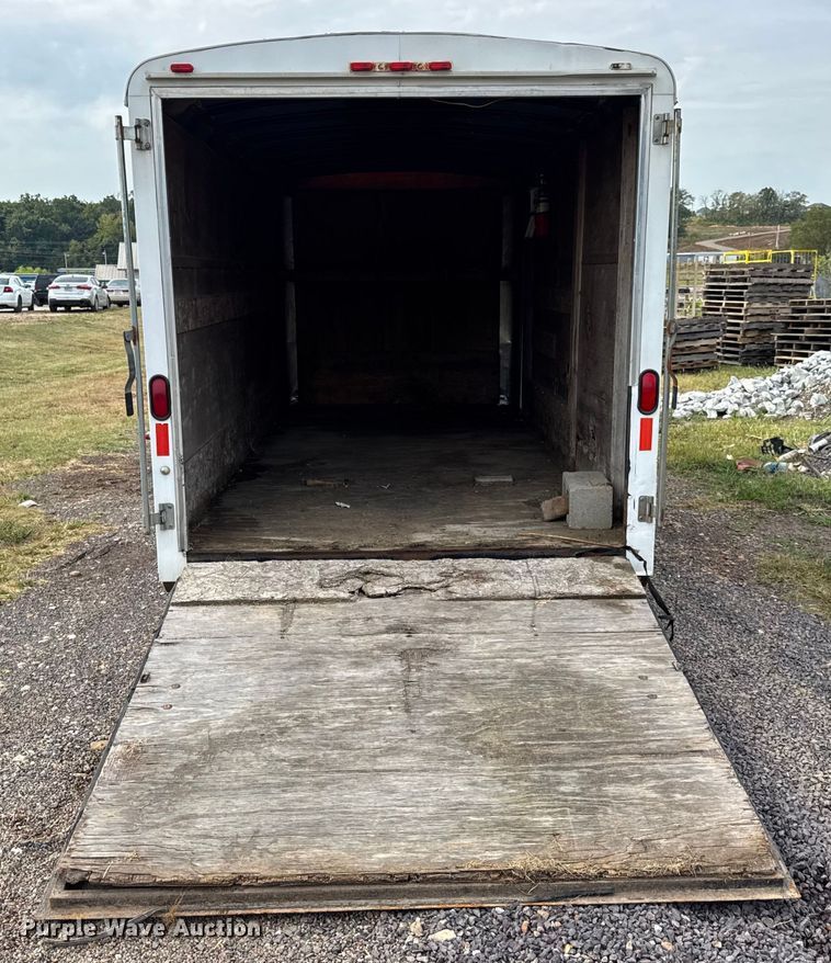 image for item EH7473 2010 Doolittle enclosed cargo trailer