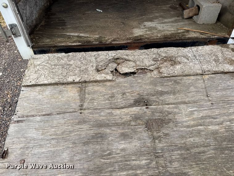 image for item EH7473 2010 Doolittle enclosed cargo trailer