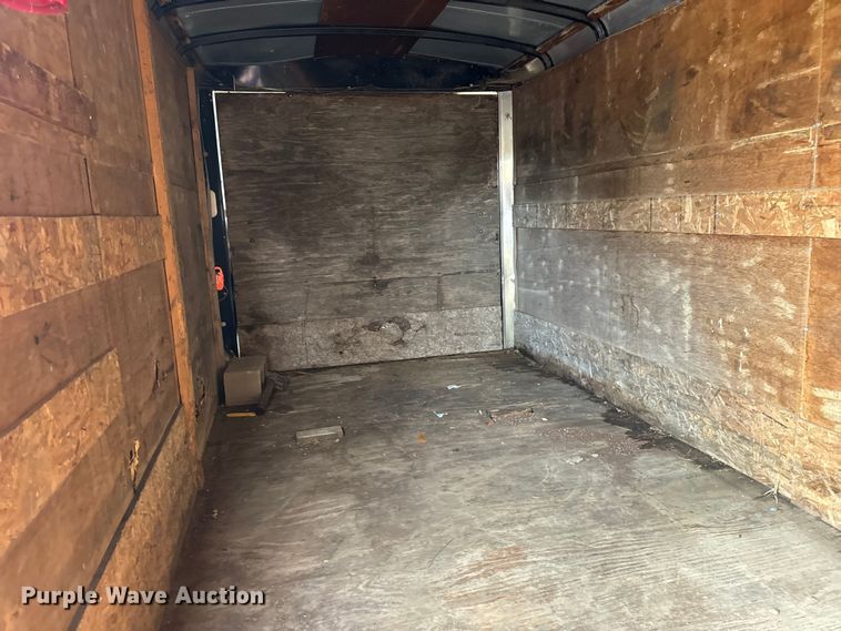 image for item EH7473 2010 Doolittle enclosed cargo trailer