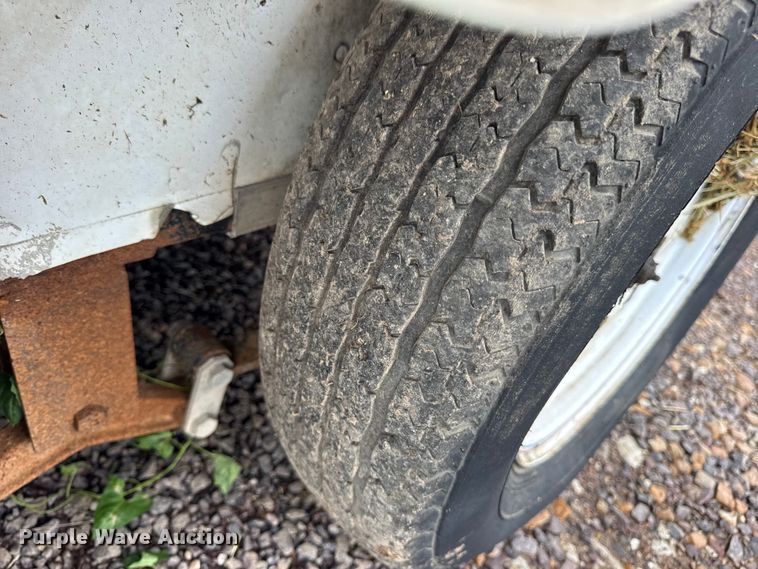 image for item EH7473 2010 Doolittle enclosed cargo trailer