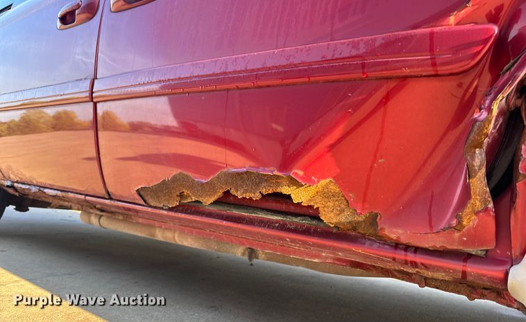 image for item EH7474 2007 Chrysler Town & Country LX SUV