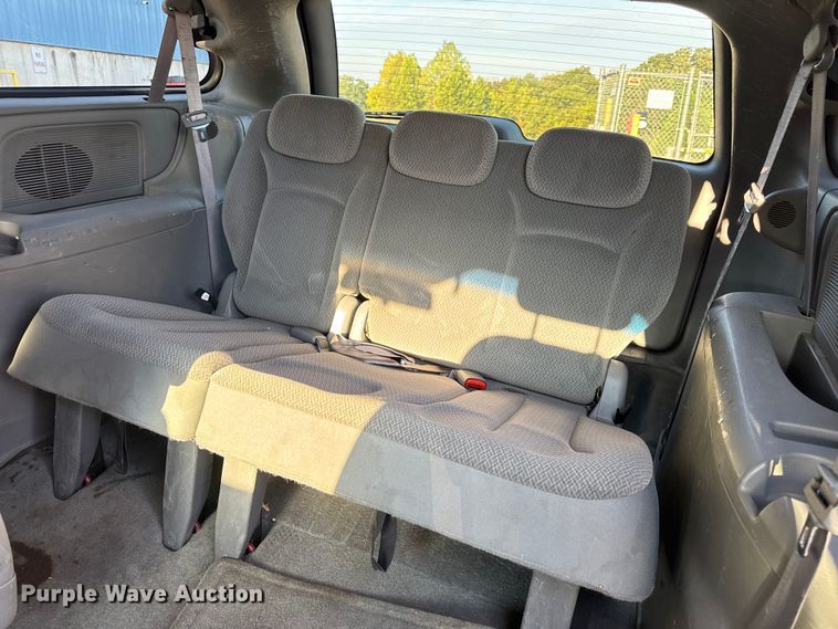 image for item EH7474 2007 Chrysler Town & Country LX SUV