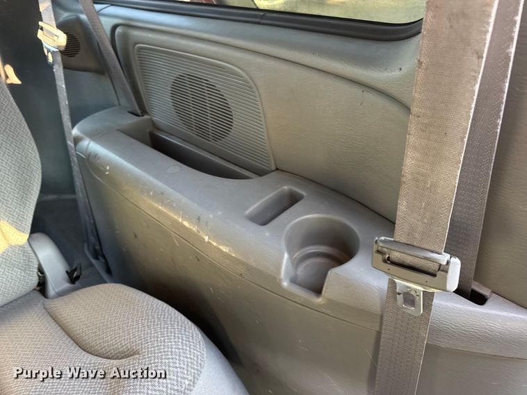 image for item EH7474 2007 Chrysler Town & Country LX SUV