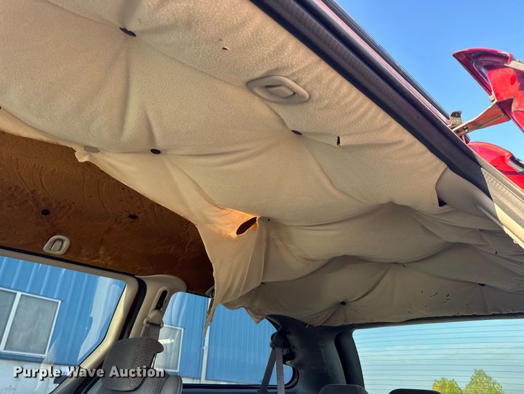 image for item EH7474 2007 Chrysler Town & Country LX SUV