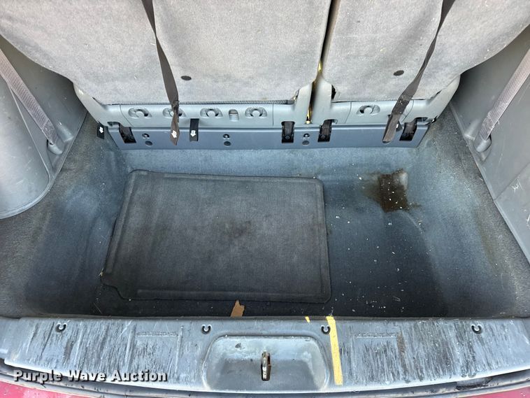 image for item EH7474 2007 Chrysler Town & Country LX SUV