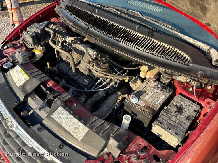 image for item EH7474 2007 Chrysler Town & Country LX SUV