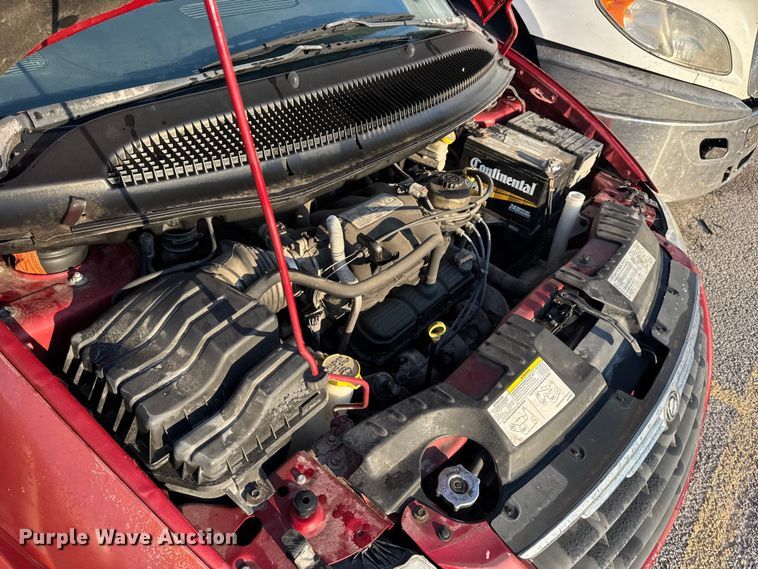 image for item EH7474 2007 Chrysler Town & Country LX SUV