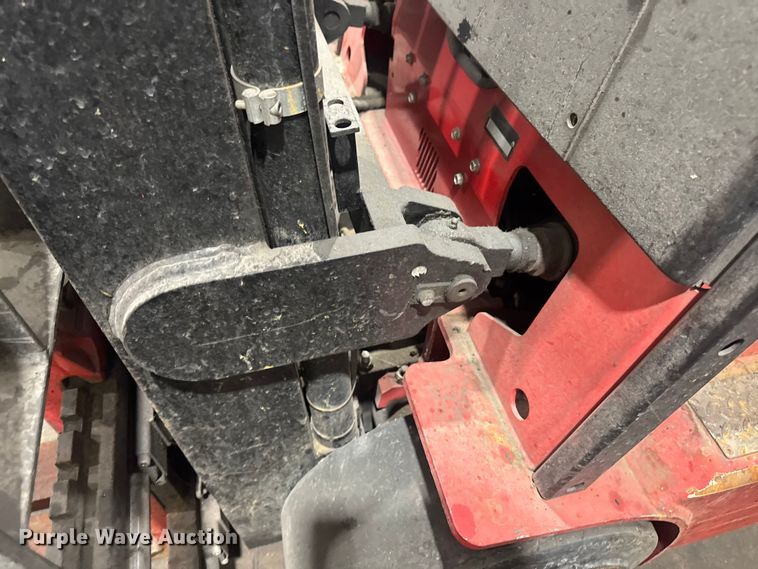 image for item EH7477 Raymond 470-C60TT forklift