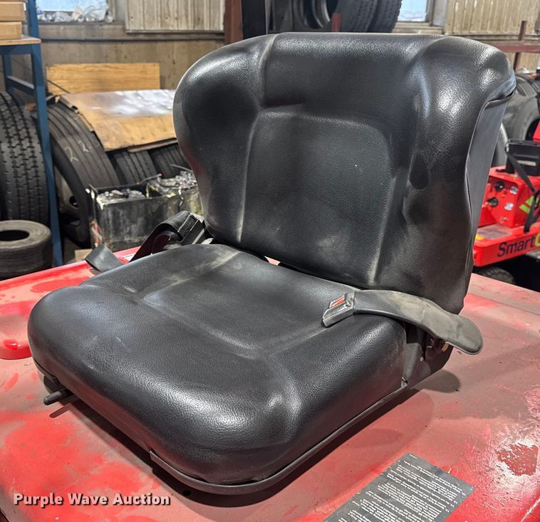 image for item EH7477 Raymond 470-C60TT forklift