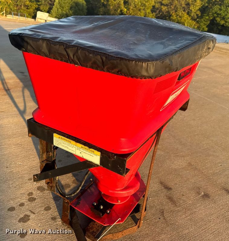 image for item EH7479 Western Pro-Flo spreader