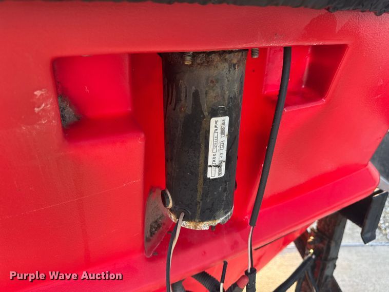 image for item EH7479 Western Pro-Flo spreader