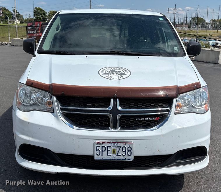 image for item EJ7654 2016 Dodge Grand Caravan van