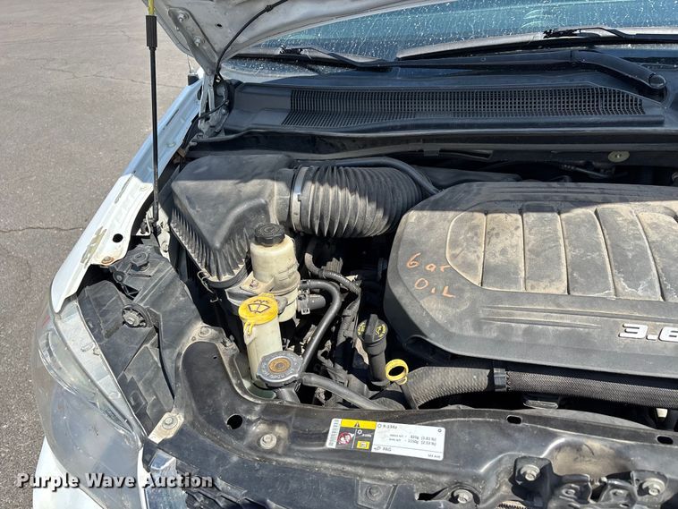 image for item EJ7654 2016 Dodge Grand Caravan van