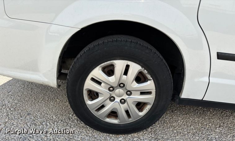 image for item EJ7654 2016 Dodge Grand Caravan van