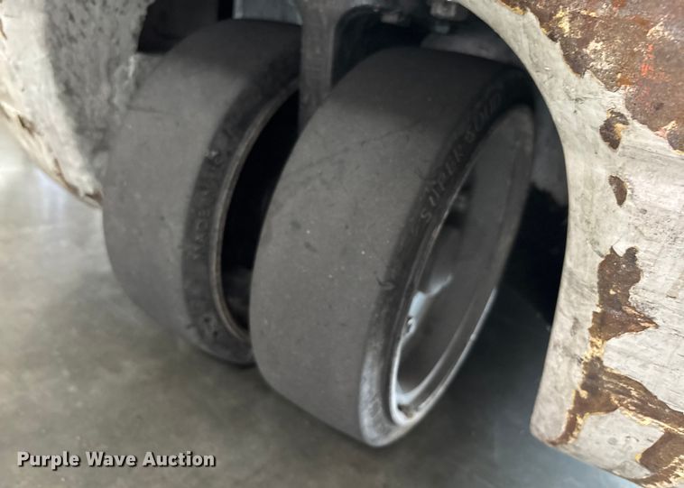 image for item EJ7656 Nissan A1N1L18V forklift