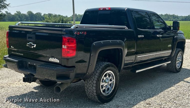 image for item EK8211 2019 Chevrolet Silverado 3500HD High Country  Crew Cab pickup truck
