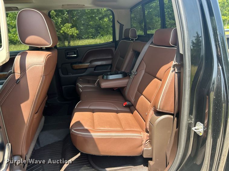 image for item EK8211 2019 Chevrolet Silverado 3500HD High Country  Crew Cab pickup truck