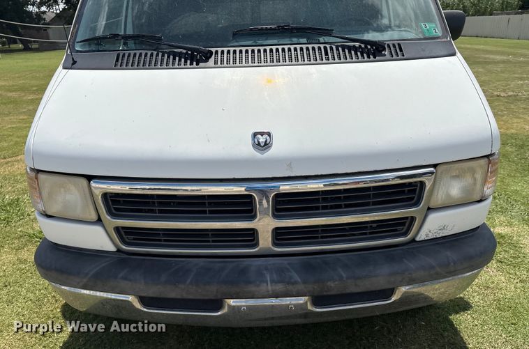 image for item EM0596 1994 Dodge Ram Wagon 350  van