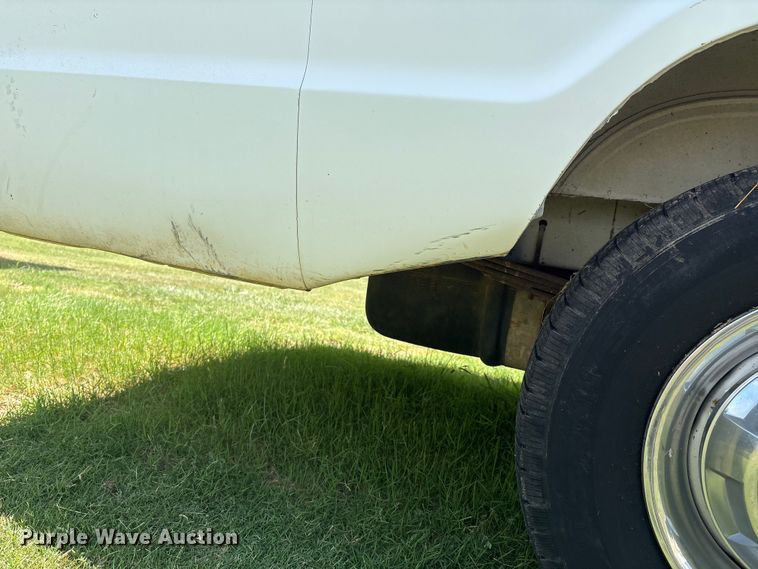 image for item EM0596 1994 Dodge Ram Wagon 350  van