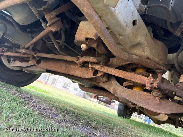 image for item EM0596 1994 Dodge Ram Wagon 350  van