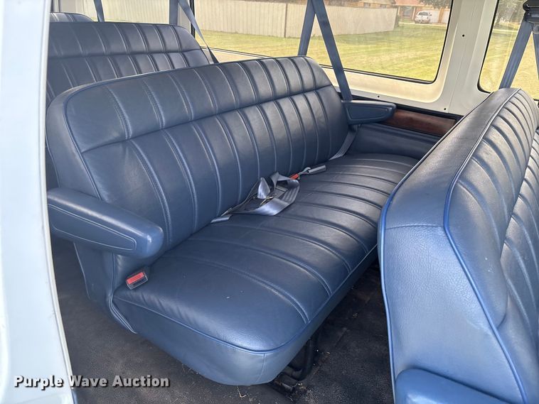 image for item EM0596 1994 Dodge Ram Wagon 350  van