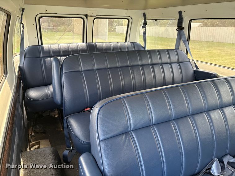 image for item EM0596 1994 Dodge Ram Wagon 350  van