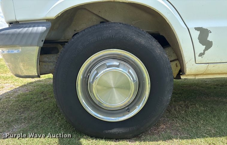 image for item EM0596 1994 Dodge Ram Wagon 350  van