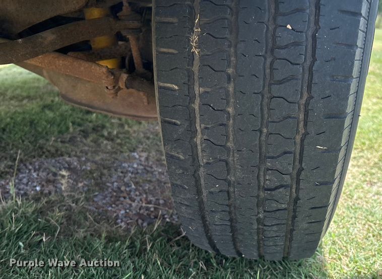 image for item EM0596 1994 Dodge Ram Wagon 350  van