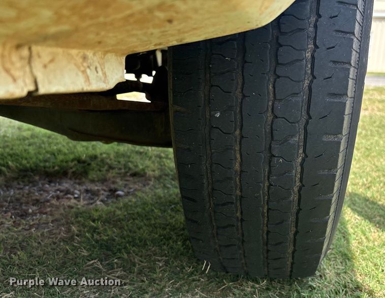 image for item EM0596 1994 Dodge Ram Wagon 350  van