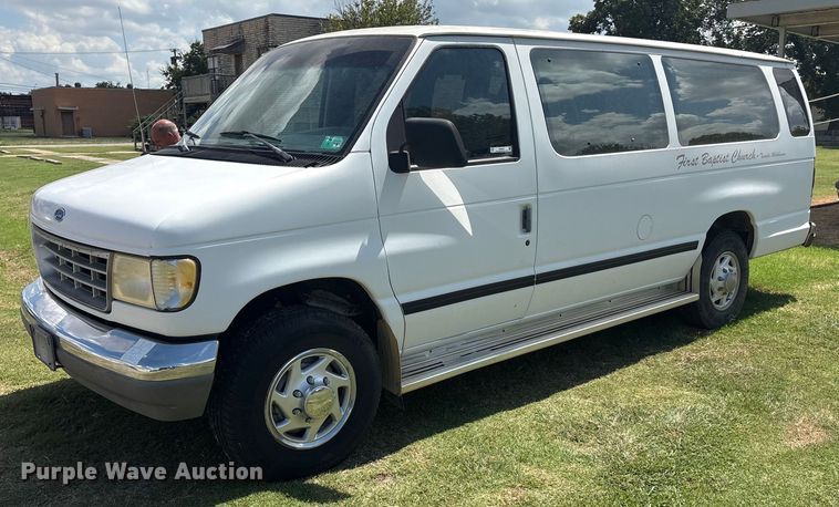 image for item EM0597 1993 Ford E350 handicap accessible van