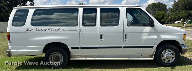 image for item EM0597 1993 Ford E350 handicap accessible van