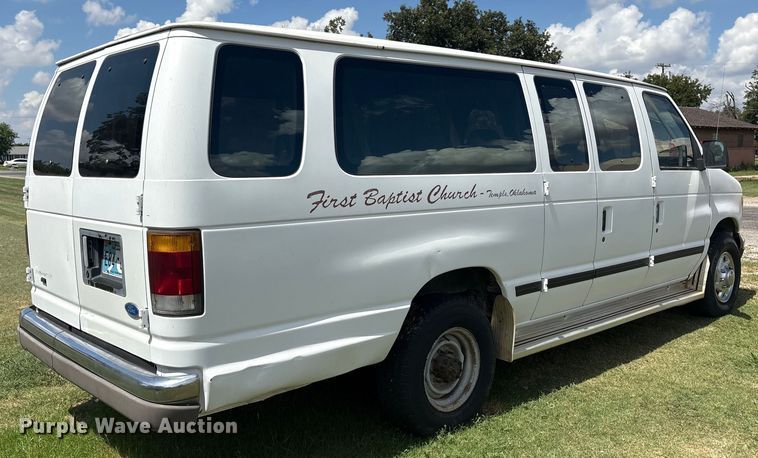 image for item EM0597 1993 Ford E350 handicap accessible van