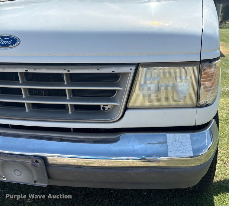 image for item EM0597 1993 Ford E350 handicap accessible van