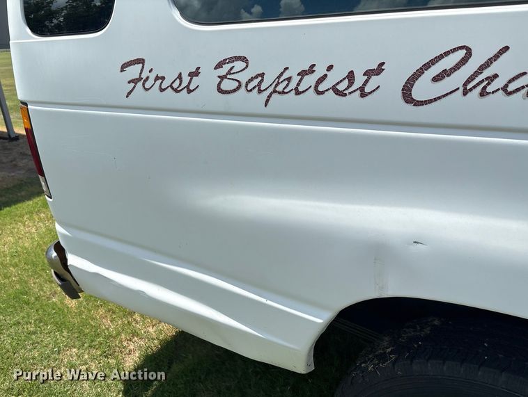 image for item EM0597 1993 Ford E350 handicap accessible van