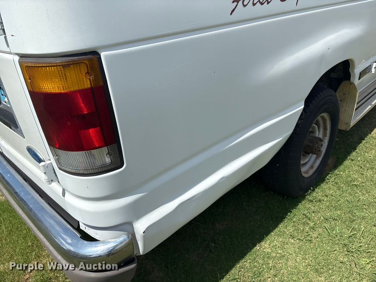 image for item EM0597 1993 Ford E350 handicap accessible van