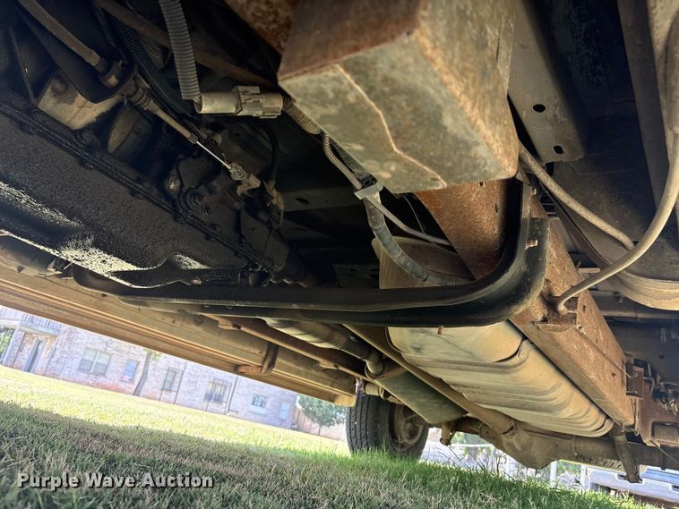 image for item EM0597 1993 Ford E350 handicap accessible van