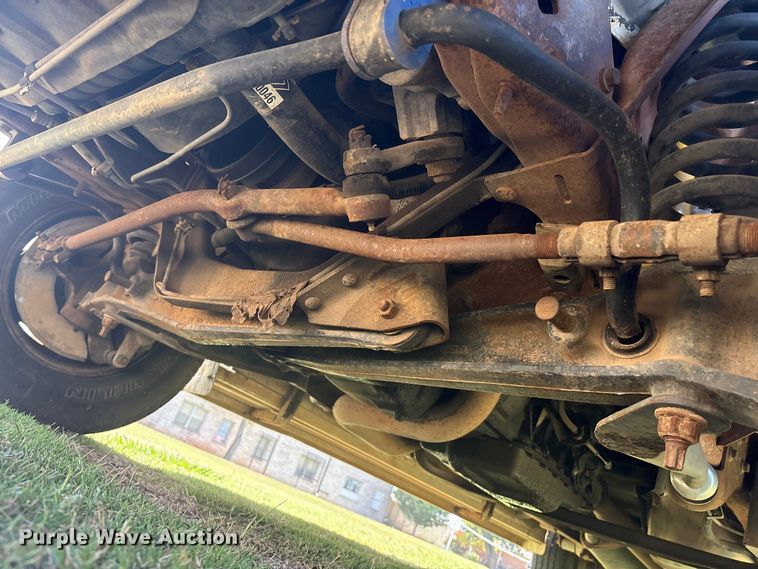 image for item EM0597 1993 Ford E350 handicap accessible van