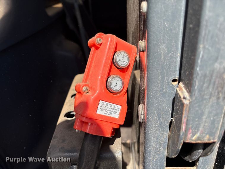 image for item EM0597 1993 Ford E350 handicap accessible van