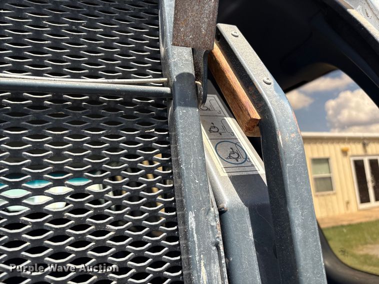 image for item EM0597 1993 Ford E350 handicap accessible van