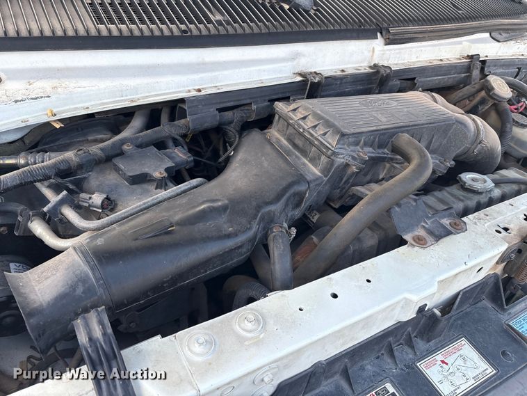 image for item EM0597 1993 Ford E350 handicap accessible van