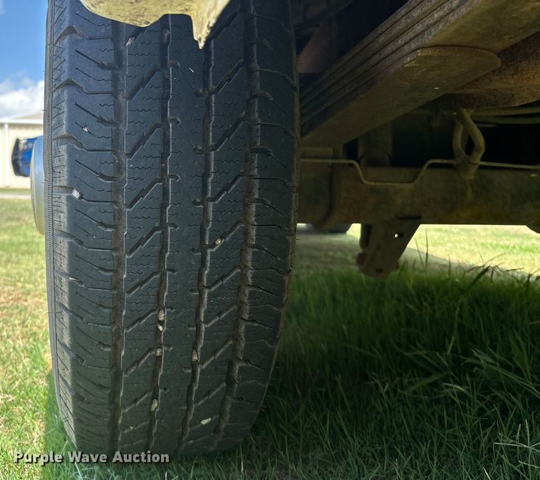 image for item EM0597 1993 Ford E350 handicap accessible van