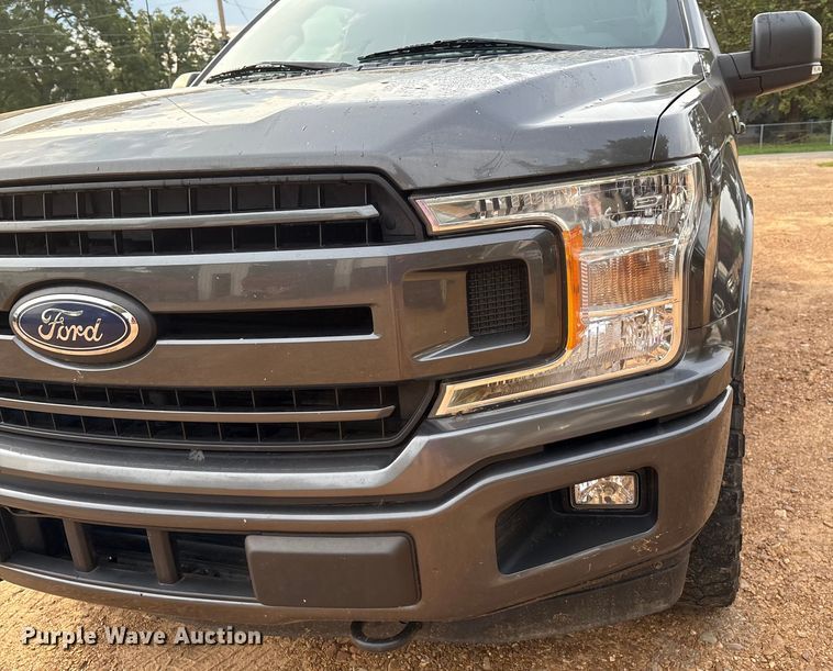 image for item EM0650 2019 Ford F150 XLT SuperCrew pickup truck