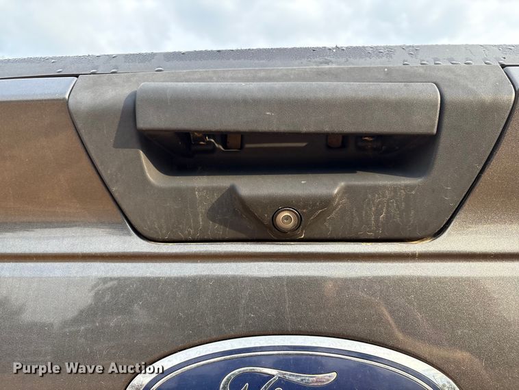 image for item EM0650 2019 Ford F150 XLT SuperCrew pickup truck