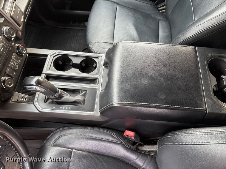 image for item EM0650 2019 Ford F150 XLT SuperCrew pickup truck