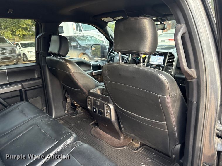 image for item EM0650 2019 Ford F150 XLT SuperCrew pickup truck