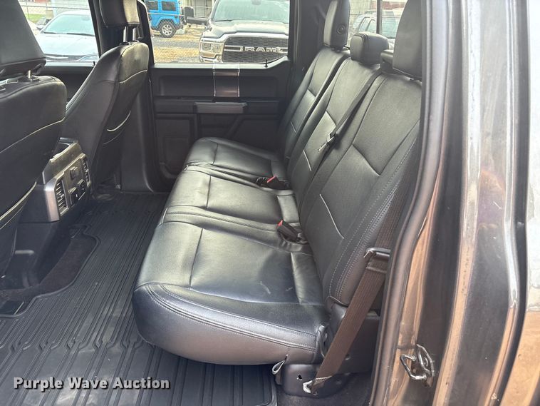 image for item EM0650 2019 Ford F150 XLT SuperCrew pickup truck