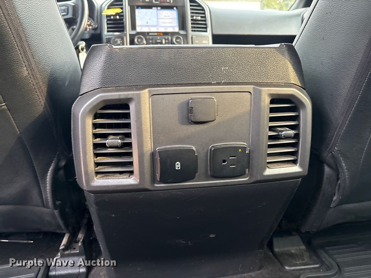 image for item EM0650 2019 Ford F150 XLT SuperCrew pickup truck