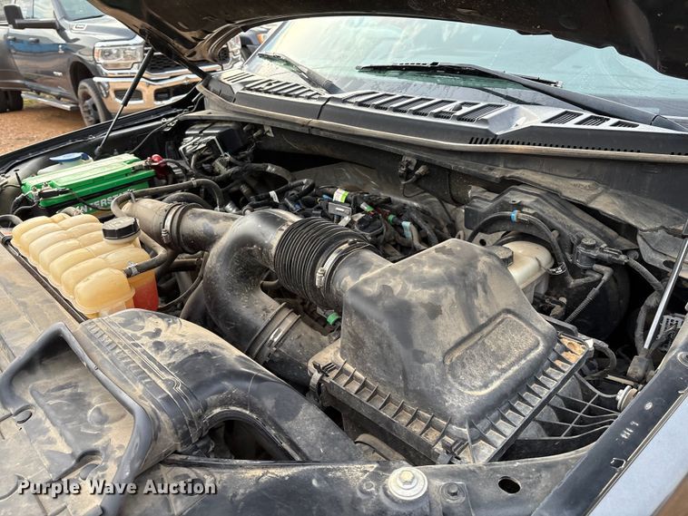 image for item EM0650 2019 Ford F150 XLT SuperCrew pickup truck