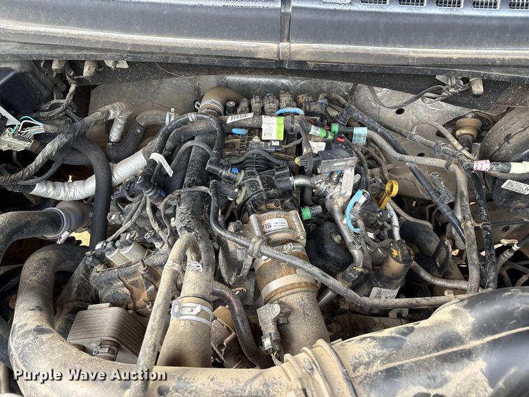 image for item EM0650 2019 Ford F150 XLT SuperCrew pickup truck