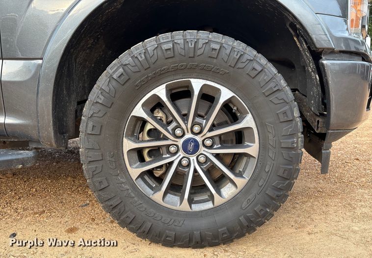 image for item EM0650 2019 Ford F150 XLT SuperCrew pickup truck